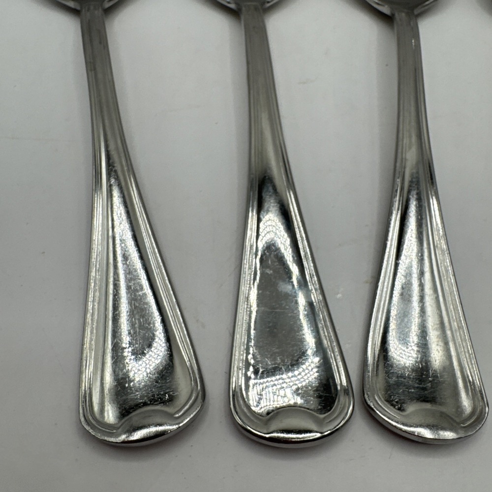 Oneida FLAMBE 4 Soup Spoons Glossy 18/10 Stainless Steel Flatware - Picture 2 of 7